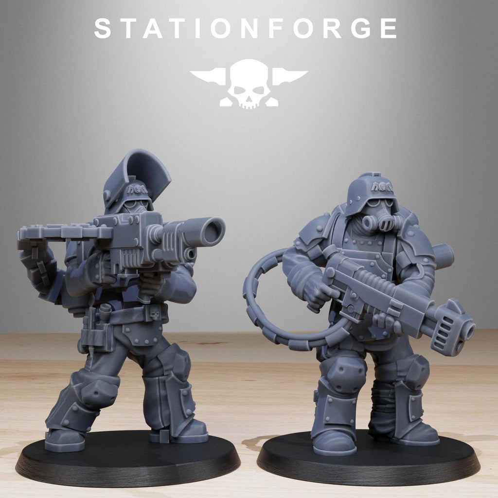 Grim Guard Armoured Squad Reborn (10)
