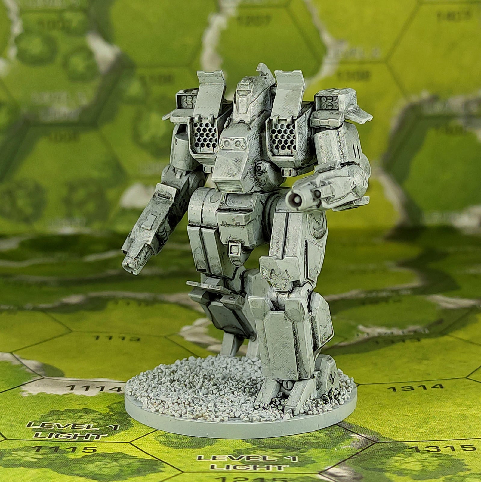 Hyperion (XTRO Project Zhukov) | Sir Mortimer Bombito | American Mecha | Compatible with BT and other 6mm Tabletop Wargames