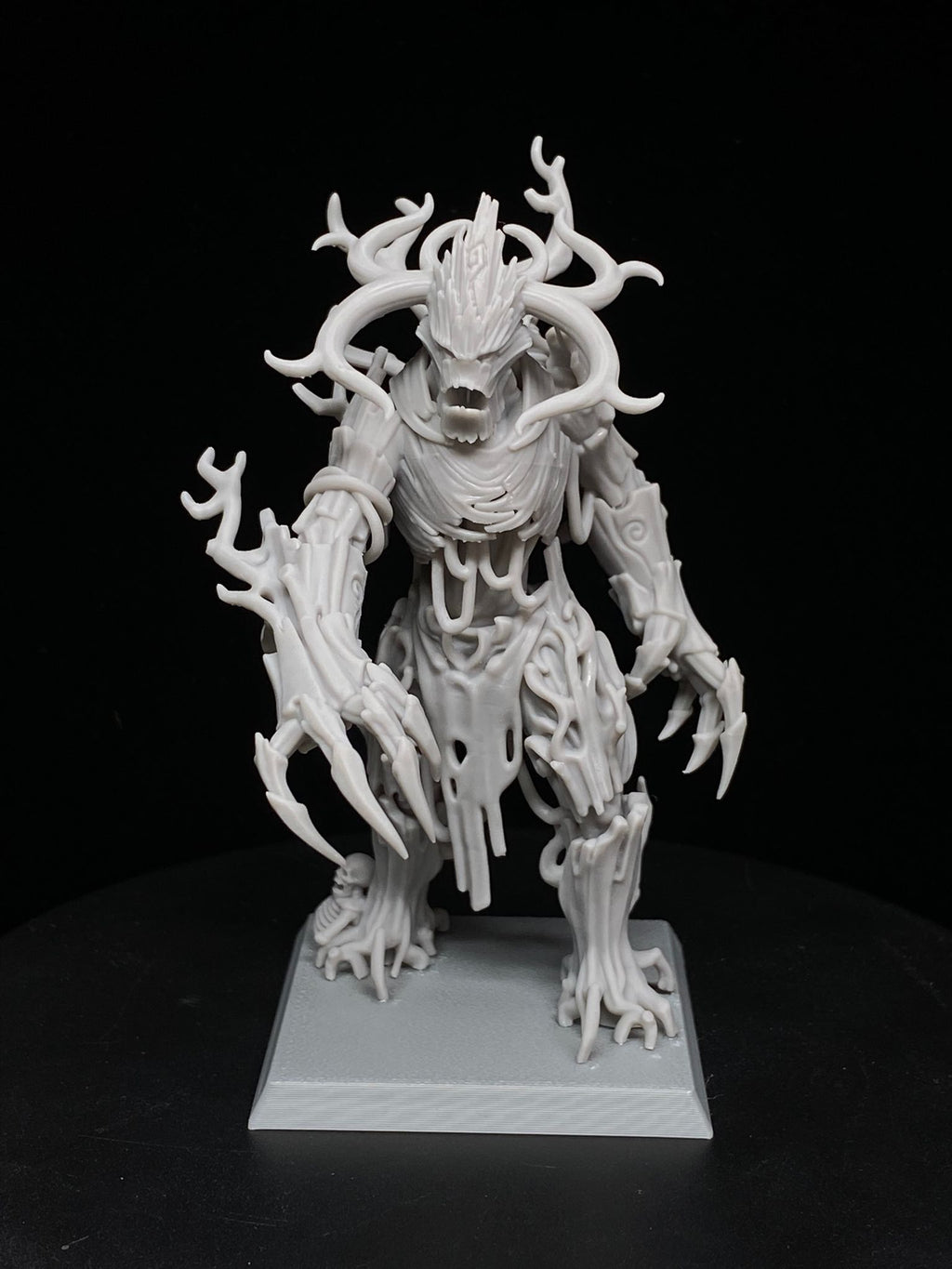 Giant Tree - Feral Elves - Highland Miniatures