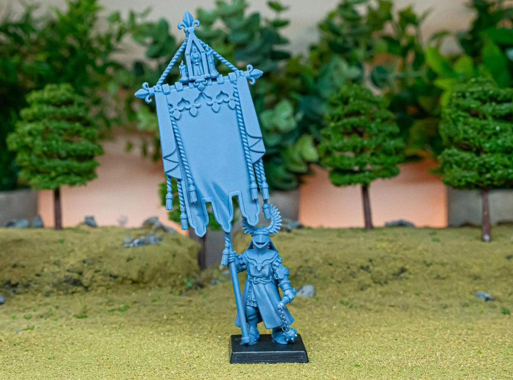 Gallia Battle Standard on Foot and mounted | Highlands Miniatures